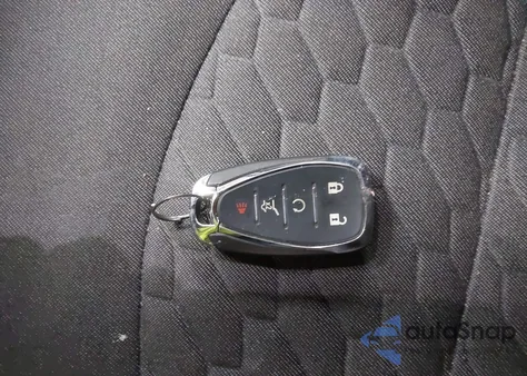 2021 Chevrolet Equinox Awd Lt z USA, uszkodzony, nr VIN 3GNAXUEV1MS173043